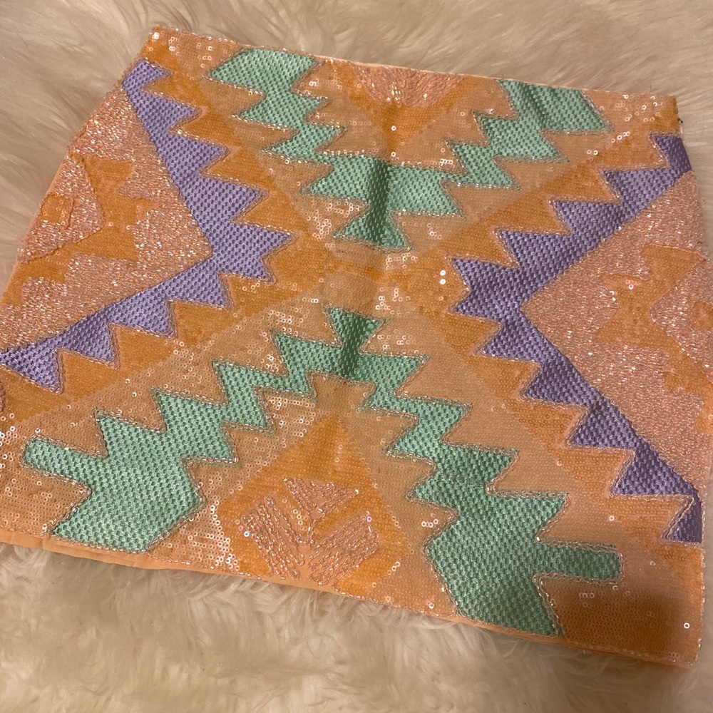 Skirt - Picture 2 of 4